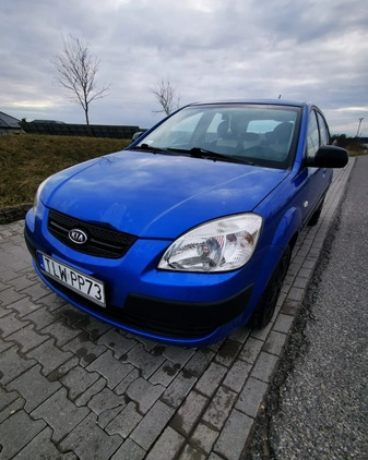 Kia Rio cena 6500 przebieg: 257362, rok produkcji 2006 z Włoszczowa małe 211